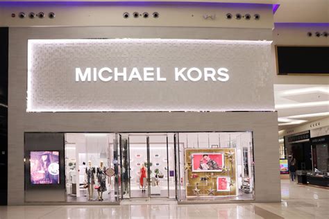 michael kors store in kuwait.